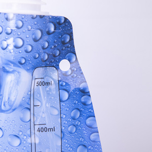 ถุงพลาสติกพับได้ขนาด 500 มล. พร้อมหัวฉีดพ่น  พิมพ์ลายกราเวียร์ กันน้ำ ปรับแต่งได้ สำหรับงานสวนและเครื่องดื่ม - Product Image 6