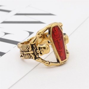 Anillo de Murciélago Vampiro Rojo Vintage Hip Hop, Anillos de Calavera de Acero Inoxidable Chapados en Oro para Hombre - Product Image 5
