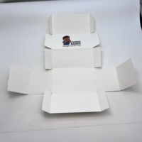 Boîte d'emballage pliable personnalisée en papier alimentaire pour biscuits et gâteaux, avec gaufrage et pelliculage mat, style dossier, logo imprimé OEM