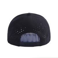 Casquette de baseball unisexe de performance sportive en polyester résistant à l'eau, à visière incurvée à 5 panneaux, découpée au laser, ajustée, avec cordon, modèle RD BA 0746