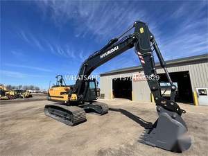 Excavadora de cadenas Hyundai 220-9S usada de 22 toneladas con motor Cummins, bomba y caja de cambios - Capacidad de la cuchilla de 0.98m - Product Image 3