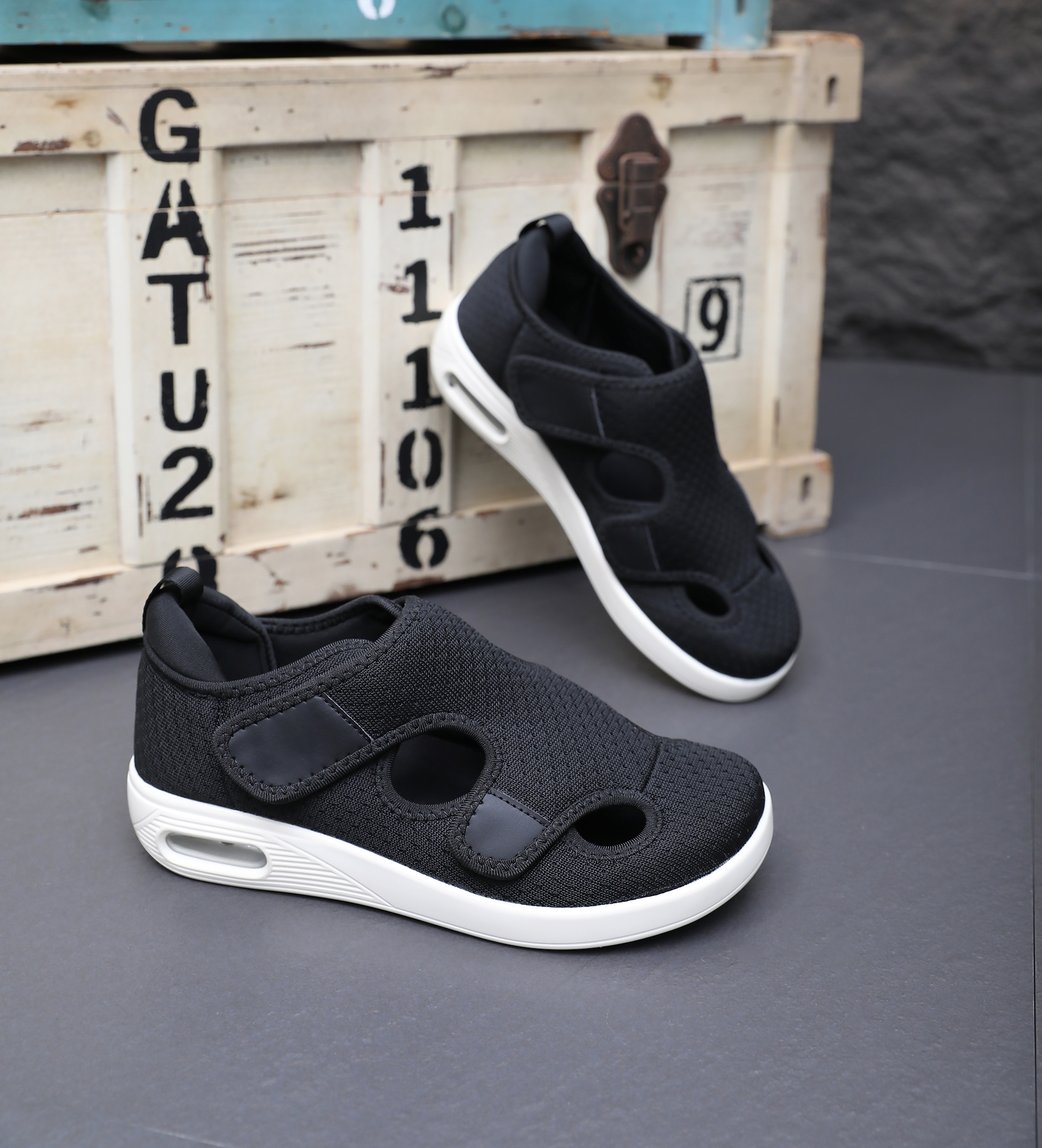 Diabetic Slippers Diabetic Shoes Adjustable Breathable Design