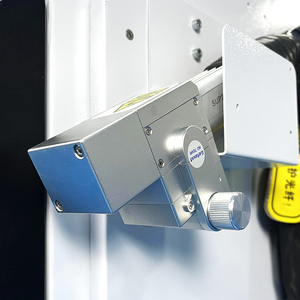 2024 Bán hàng nóng <span class=keywords><strong>CE</strong></span> chứng nhận 1500W/2000W/3000W cầm tay cầm tay máy làm sạch <span class=keywords><strong>Laser</strong></span> mới gỉ Loại bỏ kim loại xung <span class=keywords><strong>laser</strong></span> - Product Image 3