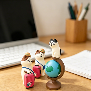Figurines en résine mignonnes de chats et pandas de <span class=keywords><strong>voyage</strong></span>, mini ornements animaux de dessin animé, décorations de bureau à domicile, cadeaux - Product Image 4