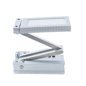 Lampe de bureau LED 17W IP65 alimentée par batterie, lumière blanche pure, commande par interrupteur, pour l'écriture et le travail - Product Image 1