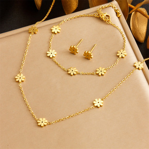 Daisy Flower Jewelry <b>Set</b> Gold Plated Stainless Steel Necklace <b>Bracelet</b> Earrings Women's Party Fashion <b>Set</b> - Product Image 1