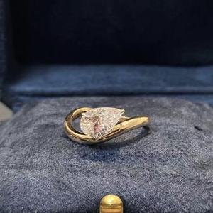 Certificado IGI Pear Cut 1CT Anillo de diamante cultivado en laboratorio 9K 10K 14K 18K Oro Compromiso de lujo Joyería fina Anillo de moda para mujer - Product Image 4