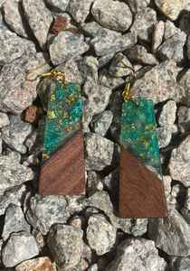 Pendientes Ligeros de Resina y Madera, Joyería Hecha a Mano, Inspirada en la Naturaleza, Estilo Bohemio, Regalo Perfecto para Mujeres, Adolescentes y Niñas - Product Image 2