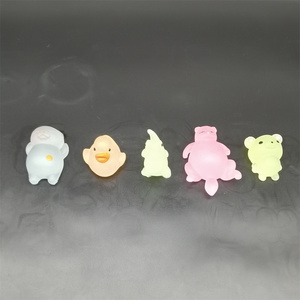 لعبة ضغط بلاستيكية مضيئة في الظلام بتصميم كاواي للبيع بالجملة، لعبة تخفيف التوتر للأطفال والكبار - Product Image 3