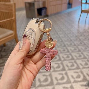 سلسلة مفاتيح جديدة من الطين متقاطعة مع الكاثوليكية الدينية مع الماس حقيبة إبداعية تصميم قلادة أنيقة سلسلة مفاتيح للسيارة - Product Image 3