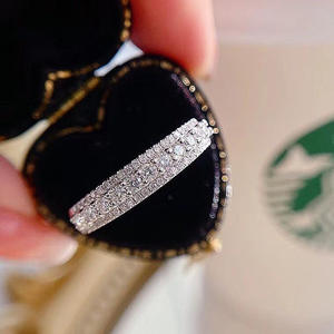 F1337 Anello Classico da Donna con Diamante Taglio Brillante Rotondo Colore G Naturale Gioiello di Fidanzamento - Product Image 2