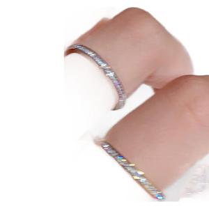 Anillo de titanio y acero con diseño de estrella y diamantes, joyería de moda para mujer, accesorios versátiles, estilo fresco y moderno. - Product Image 5