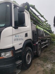 Camión Mezclador de Concreto Zoomlion <span class=keywords><strong>Scania</strong></span> 2022 Usado con Motor Diésel, Bomba de 62 Metros de Altura Vertical, 331kw de Potencia, 180m/h - Product Image 3