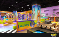 Aire de jeux intérieure personnalisable sur le thème de l'exploration spatiale avec toboggan et piscine à balles pour les centres d'amusement pour enfants