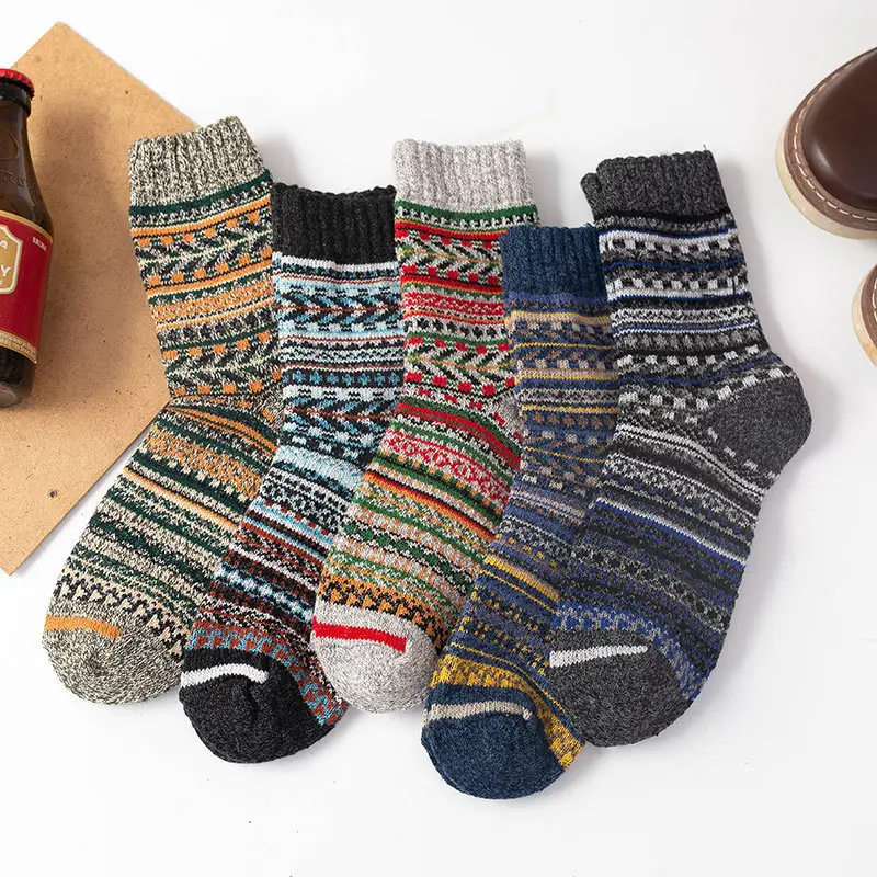 Strumpfst reifen im klassischen Stil Viertel länge Komfortable weiche Hand gefühl Winterkleid ung Socken