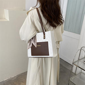 2025 Petits sacs à <span class=keywords><strong>main</strong></span> d'occasion unisexes d'Allemagne Nouvelle <span class=keywords><strong>marque</strong></span> avec matériau PU et fermeture à glissière pour dames - Product Image 3