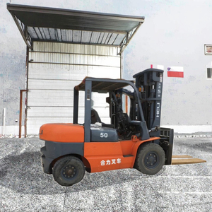 Chariot élévateur 3T 5T 7T Neuf Moteur Japonais Pneus Pleins Mât 3 Sections Positionnement des Fourches EPA/Euro 5 4x4 - Product Image 3