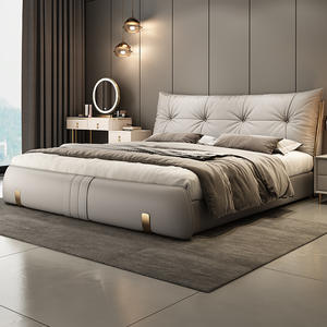 Современная кровать размера «queen-size» с обивкой и элегантным изголовьем с пуговицами, изготовленная из дерева для роскошной спальни - Product Image 5