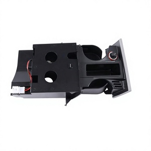 Portavasos para Volkswagen T5 7H285860130T, Apilador Central de Plástico, Compatible con Volante a la Derecha - Product Image 1