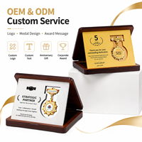 Ensemble de médailles en métal personnalisées imprimées sur mesure, plaque de récompense dans un coffret en bois
