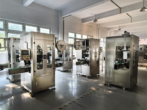 Đôi đầu 600bpm tốc độ cao chính xác tay máy dán nhãn đồng thời ghi nhãn trên chai cơ thể và cổ cho nước giải khát dòng - Product Image 6