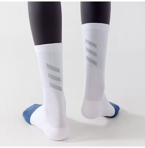 Seamless Toe High Reflective Night Safety Outdoor Hiking Reflective Running Cycling <b>Socks</b> High Quality Wholesale - Product Image 4