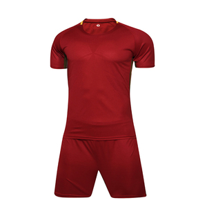 Top quality 100% polyester wholesale customized soccer jersey with team logo - Product Image 2