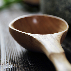 Louche à eau en bois massif avec bec verseur, cuillère à thé en bois non peinte, cuillère de cuisine écologique - Product Image 5