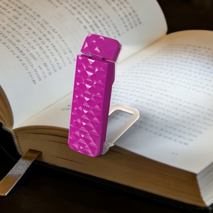 Lámpara de Lectura Plana con Atenuación Gradual 2026, Carga USB, LED Rojo Rosa, Protección Ocular, Lámpara de Noche - Product Image 2