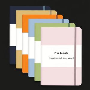 Cuaderno de Tapa Dura A5 con Páginas Punteadas y Banda Elástica, Personalizable con Logotipo, en Promoción - Product Image 3