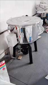 Mezclador Industrial Automático de Polvo de PP de Acero Inoxidable Controlado por PLC, Mezcladora de Gránulos por Lotes, Mezcladora Desaceleradora para Moldeo en Seco - Product Image 2