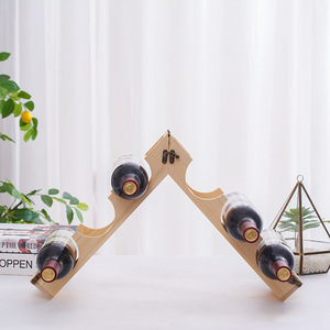 ชั้นวางไวน์ไม้ 3 ขวด สำหรับวางบนโต๊ะ ดีไซน์ไม้เนื้อแข็ง สีธรรมชาติ - Product Image 2