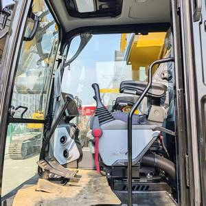 Nouvelle pelle sur chenilles SANY SY135c de 13,5 tonnes, marque chinoise originale, excavatrices SANY SY205C SY235C de haute qualité à bas prix - Product Image 4