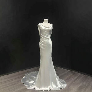 Vestido de Novia Moderno y Sexy con Espalda Descubierta, Estilo Sirena, con Apliques Florales de Cristal, Largo hasta el Suelo, Modelo NT35 - Product Image 1