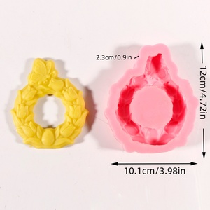 Moule en silicone multi-artisanat TangChu avec motif couronne et papillons pour bougies, savons, créations en plâtre et décorations artisanales pour la maison - Product Image 5