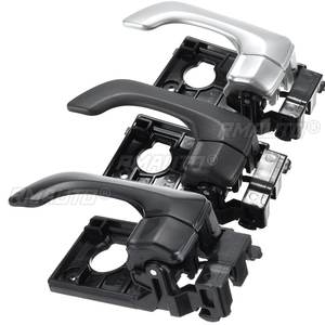 # Manija Interior de Puerta Delantera Izquierda/Derecha 826102G000K2, Lado del Conductor, Plateada/Negra para KIA Optima 2006 2007 2008 2009 2010 - Product Image 1