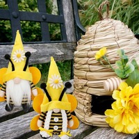 Ornement de poupée abeille Rudolf avec ailes, poupée abeille jaune pour personnes âgées