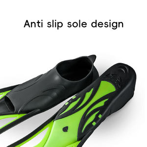 Aletas DE BUCEO Premium para esnórquel y buceo libre diseñadas para una mayor potencia y comodidad en la natación en aguas abiertas - Product Image 3