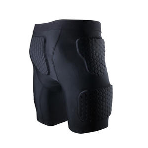 Shorts de football américain rembourrés et compressifs à prix de gros, shorts de football américain personnalisés à vendre - Product Image 4