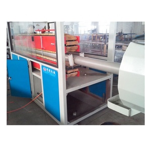 Doppelschneckenextruder Automatische Hochleistungs-<span class=keywords><strong>UPVC</strong></span>/CPVC-Rohrfertigungsanlage Motorlager Getriebe für Profilstangen - Product Image 4