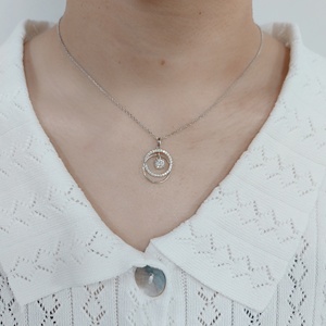 SU200 respectueux de la mode haute qualité véritable diamant naturel 5MM AU <span class=keywords><strong>750</strong></span> 585 <span class=keywords><strong>or</strong></span> blanc pendentif collier femmes bijoux - Product Image 4