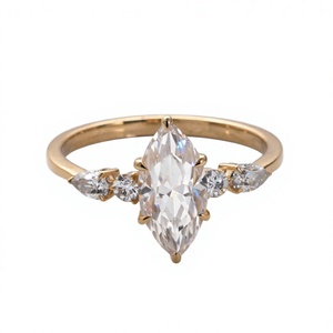 Bague Trilogie en Moissanite Argentée Taille Marquise Certifiée IGI, Sertie à Griffes, Cadeau d'Anniversaire de Mariage pour Femme - Product Image 6