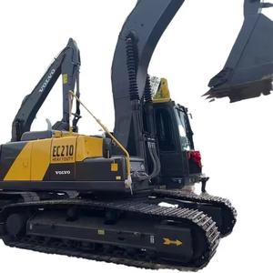 Excavatrice d'occasion VOLVO EC210 en excellent état, multifonctionnelle, haute stabilité, performances élevées, comprend moteur, PLC, pompe à engrenages - Product Image 1