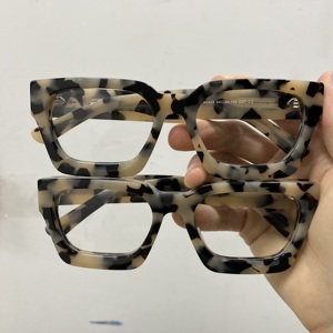Liquidazione Inventario di Montature per Occhiali in Acetato Spesso di Alta Qualità, Occhiali da Vista alla Moda, Vendita all'Ingrosso Mista, Consegna Casuale - Product Image 1
