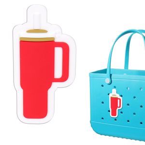 Abalorios para Bolsos Compatibles con Bogg Bag Original, Todos los Modelos, Palabras Decorativas para Bolsos de Mano y Bolsos de Playa - Product Image 5