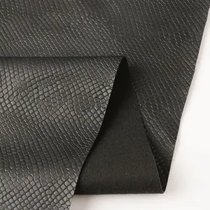 Atacado faux pvc couro 430-450GSM 55 polegadas 0.95MM cobra pele tecido de couro para luva