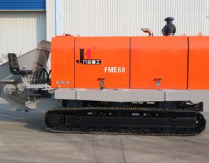 Fabricant de tout-terrain flexible avec composants de moteur et de moteur principaux DHBTL60 13 132 Remorque à chenilles Pompe à béton - Product Image 1