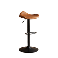 Tabourets de bar modernes en cuir avec structure en fer, chaises de cuisine et de comptoir écologiques pour usage commercial