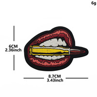 Patch brodé créatif en forme de frites pour sac à dos tactique, accessoires de sac à dos avec fixation auto-agrippante, vente en gros