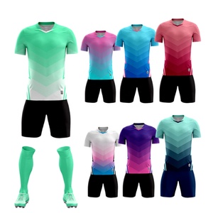 Vendita all'ingrosso di vendita calda calcio Set di calcio abbigliamento squadra Jersey Football americano abbigliamento 100% poliestere uomini Set di calcio in qualsiasi colore - Product Image 1